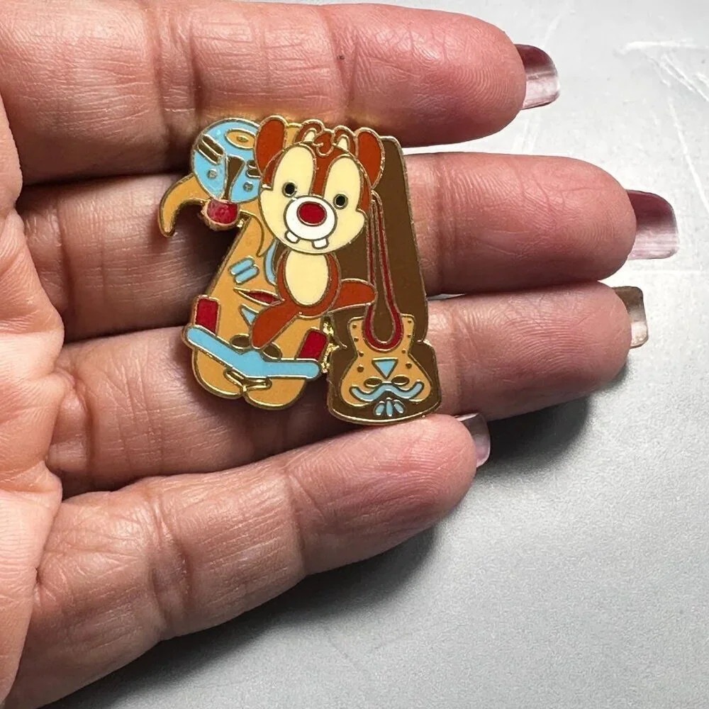 Disney Dale Chipmunk Trading Pin Guitar Tropical Lapel Pin Brooch Badge Jewelry